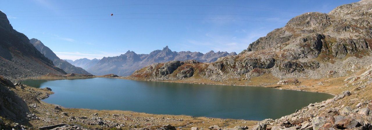 lac de montagne